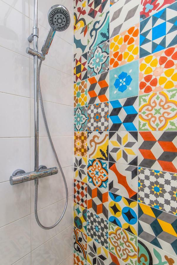 Designer Aristocratic 1 Bedroom | Next To Cathedral Apartament